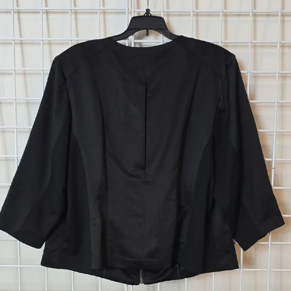 INC International Concepts Black Ruffle Zip Front Blouse Size 2X - Picture 8 of 11